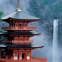 Unique Japan Tours Kumano Kodo Nachi falls and pagoda