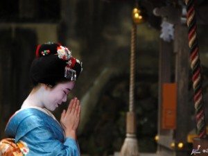 Unique Japan Tours Kyoto Geisha Maiko
