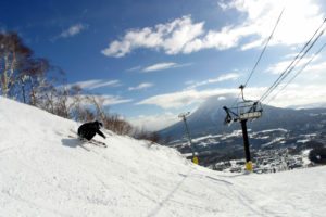 skiing Japan