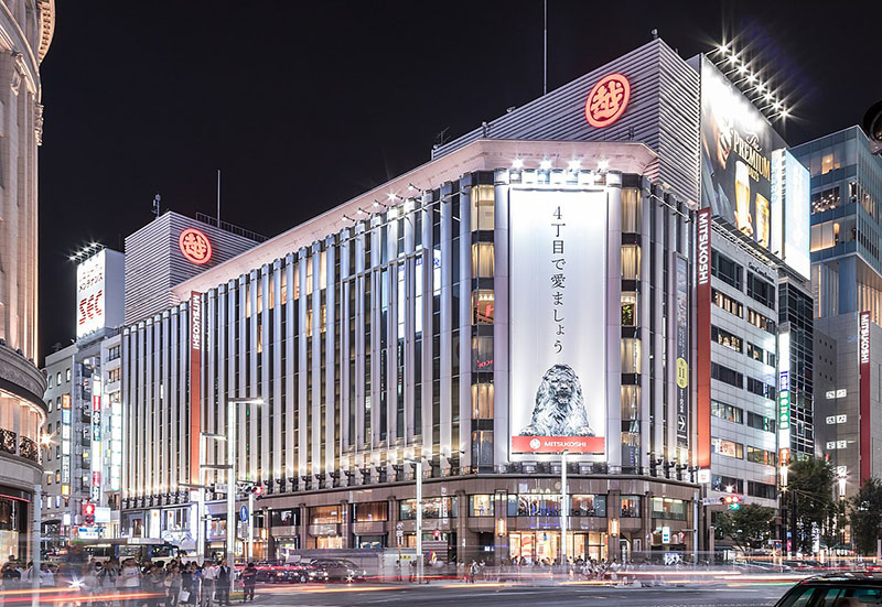 curiosity: louis vuitton ginza namiki dori store